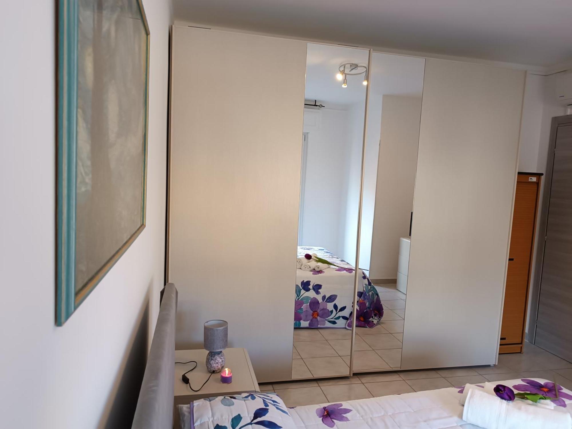 Ale'S House Apartment มอนเซร์ราโต ภายนอก รูปภาพ